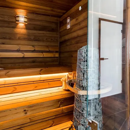 Hotell Apartmanovy Dum U Tomana Brno