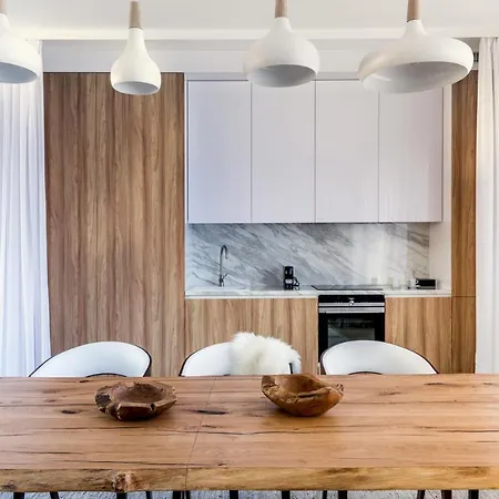 Apartmanovy Dum U Tomana 4*