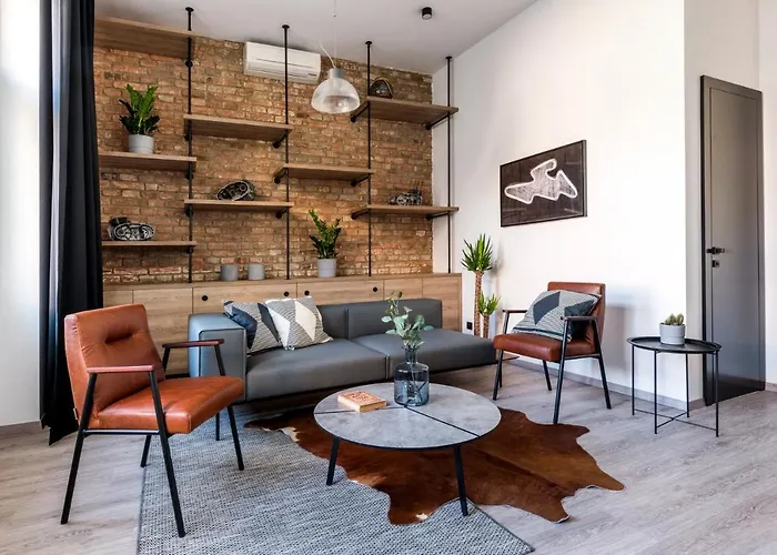 Apartmanovy Dum U Tomana