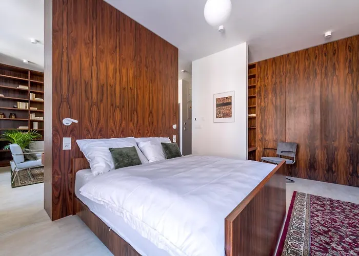 Apartmanovy Dum U Tomana