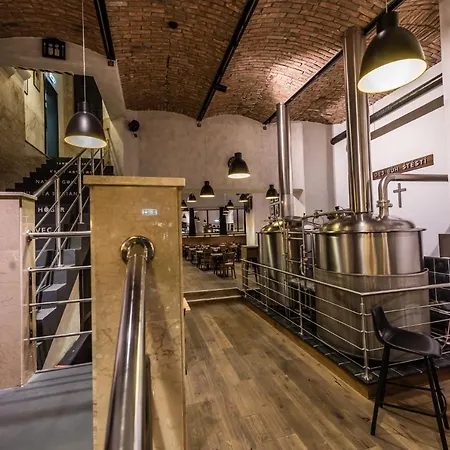 Apartmánový Dům U Tomana 4*