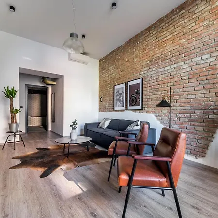 Hotel Apartmanovy Dum U Tomana Brno