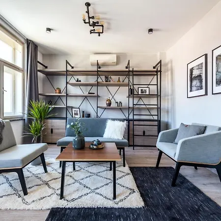 Hotel Apartmánový Dům U Tomana 4*