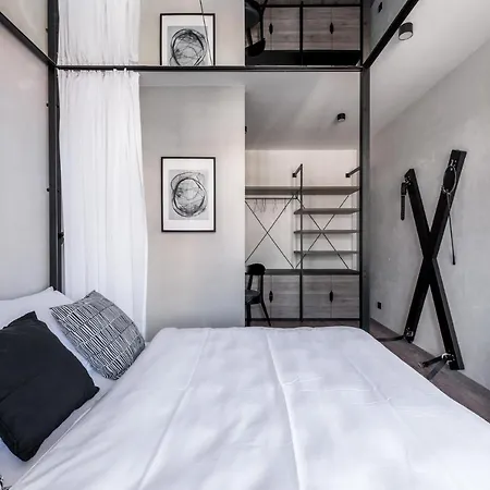 Hotel Apartmanovy Dum U Tomana