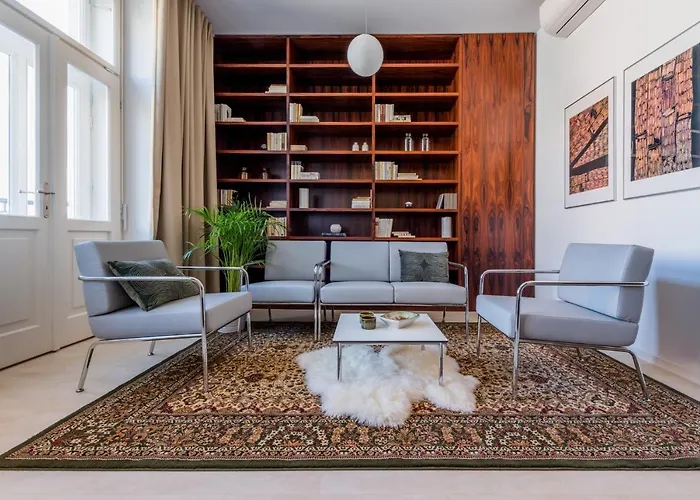 Hotel Apartmanovy Dum U Tomana